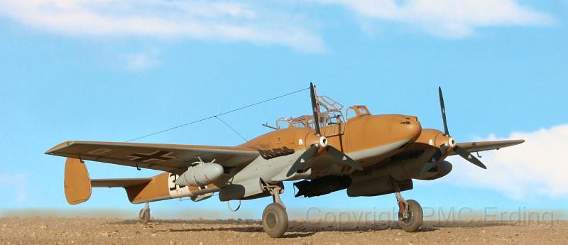 Bf 110 E Trop Eduard 1-48 Hellinger Othmar 01.JPG